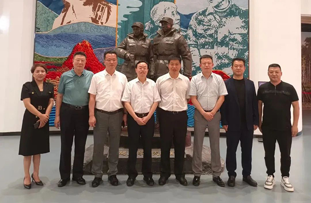 1658478863265750.jpg 6400.jpg